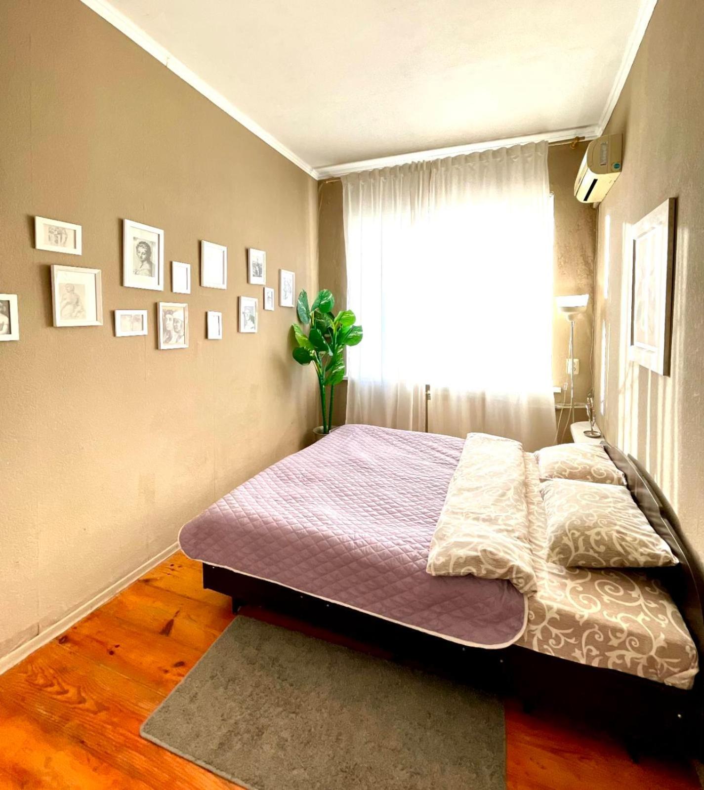 Apartments On Skovoroda Street Charkiw Exterior foto
